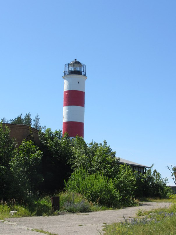 Усть-Нарва, маяк