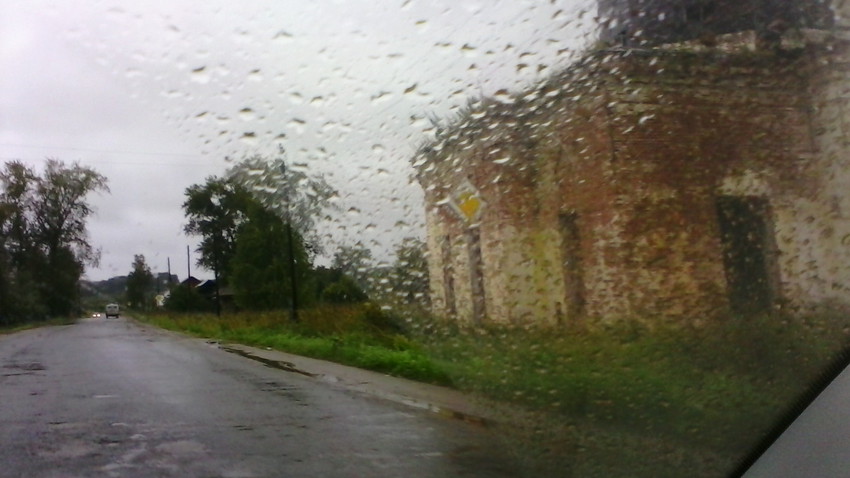 В Сретенском. Разрушенный Храм.