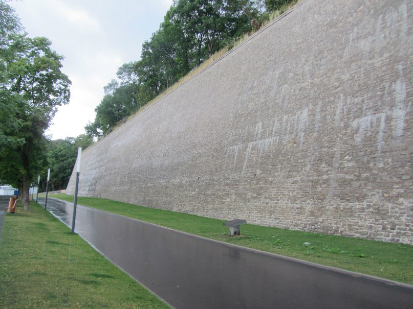 Нарва, стены бастиона