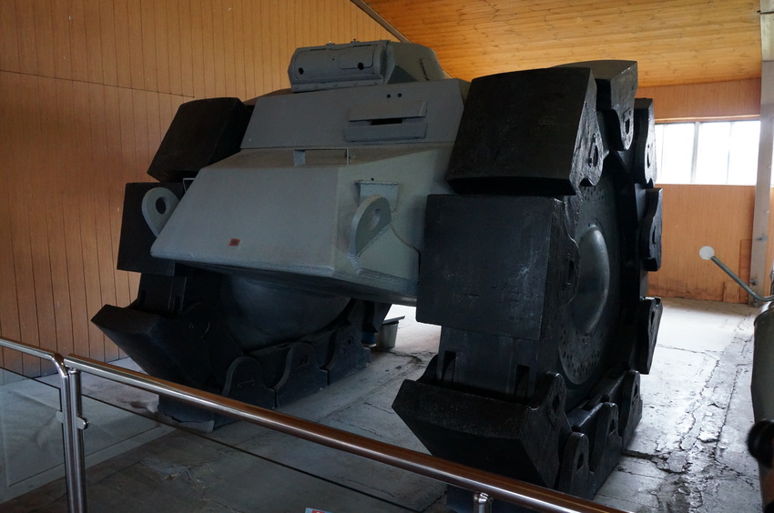 Павильон: Бронированные машины фашистской Германии