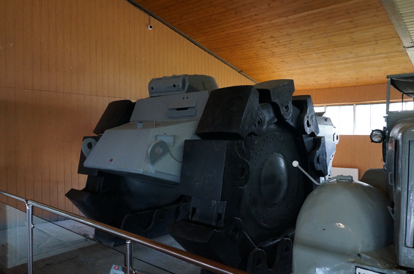 Павильон: Бронированные машины фашистской Германии