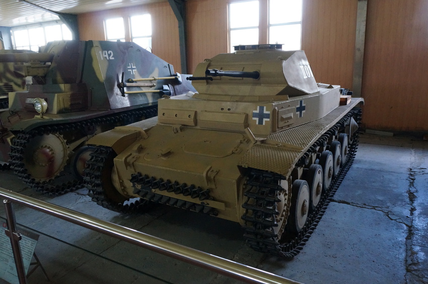 Павильон: Бронированные машины фашистской Германии