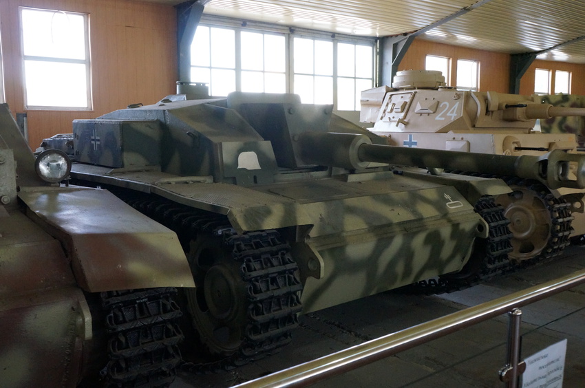 Павильон: Бронированные машины фашистской Германии