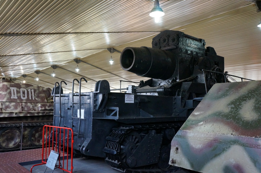 Павильон: Бронированные машины фашистской Германии