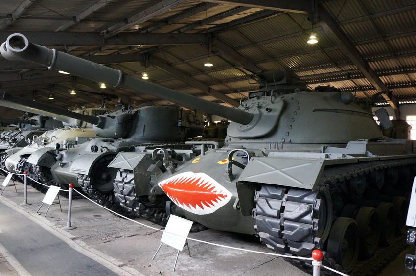 Павильон: Бронированные машины Великобритании, Канады и США