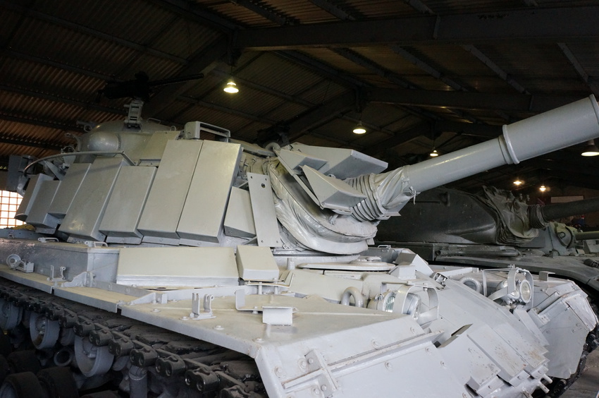 Павильон: Бронированные машины Великобритании, Канады и США