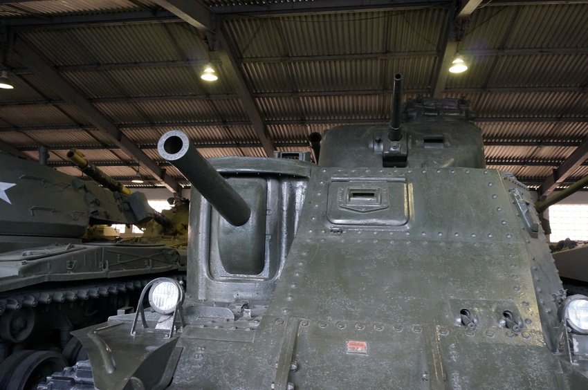 Павильон: Бронированные машины Великобритании, Канады и США