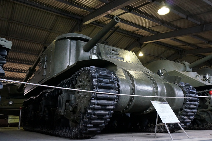 Павильон: Бронированные машины Великобритании, Канады и США