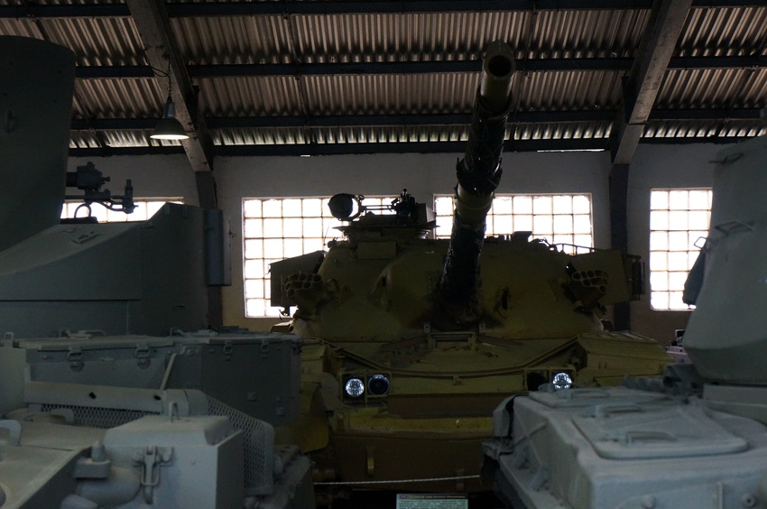 Павильон: Бронированные машины Великобритании, Канады и США