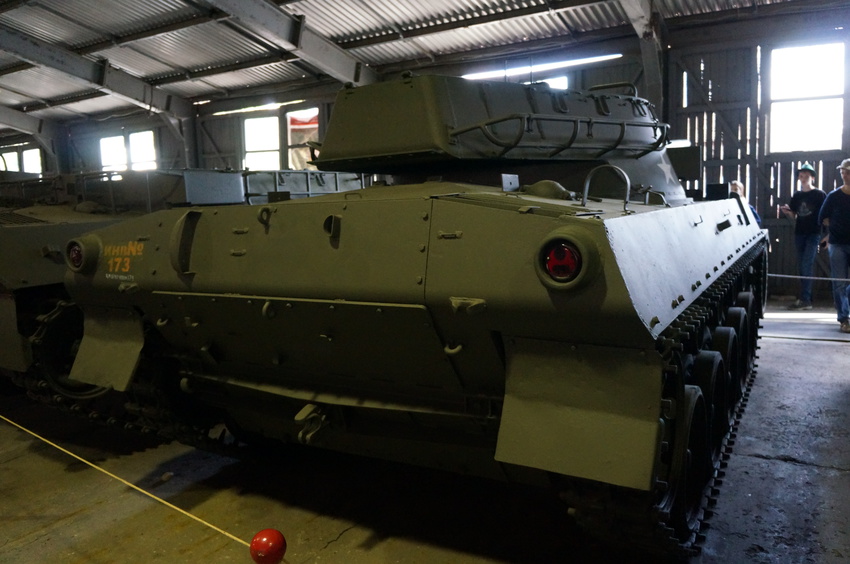 Павильон: Бронированные машины Великобритании, Канады и США