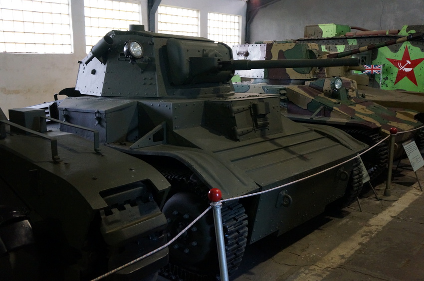 Павильон: Бронированные машины Великобритании, Канады и США