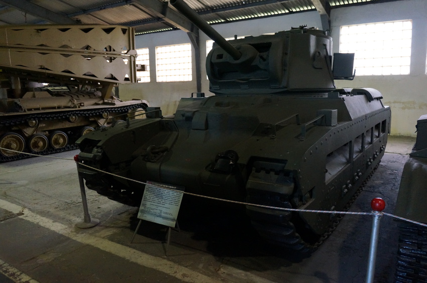 Павильон: Бронированные машины Великобритании, Канады и США