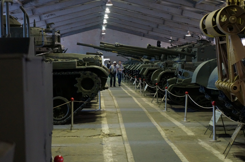 Павильон: Бронированные машины Великобритании, Канады и США