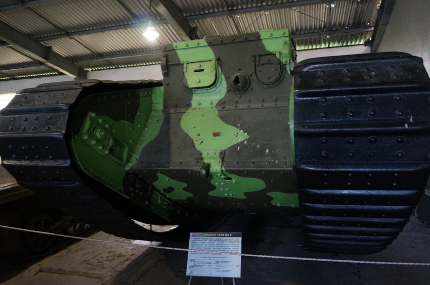 Павильон: Бронированные машины Великобритании, Канады и США