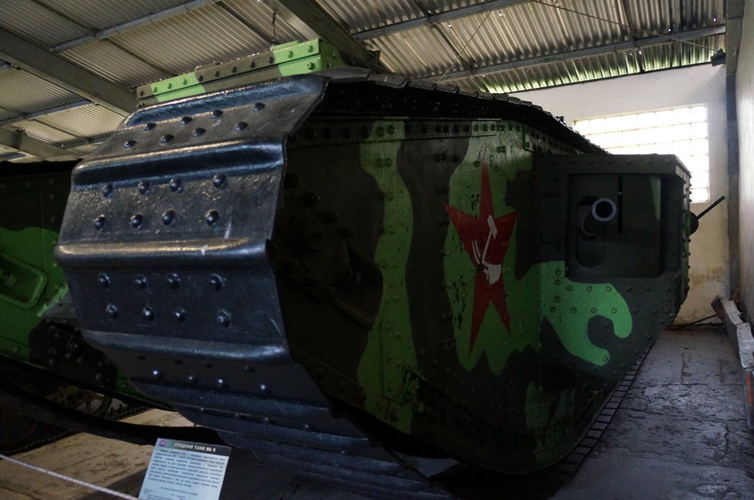 Павильон: Бронированные машины Великобритании, Канады и США