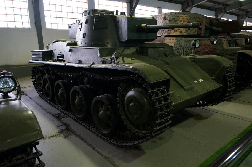 Павильон: Бронированные машины Венгрии, Италии, Китая, Польши, Чехословакии, Франции и Японии