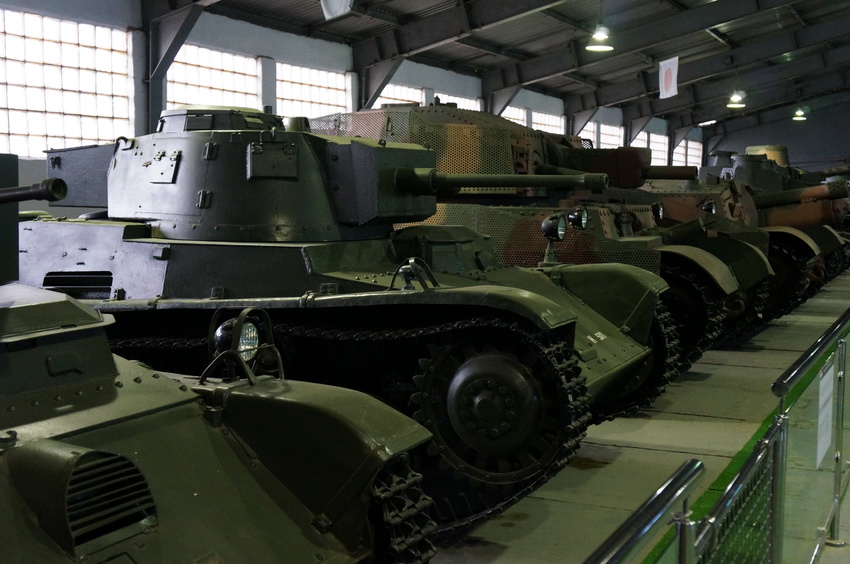 Павильон: Бронированные машины Венгрии, Италии, Китая, Польши, Чехословакии, Франции и Японии