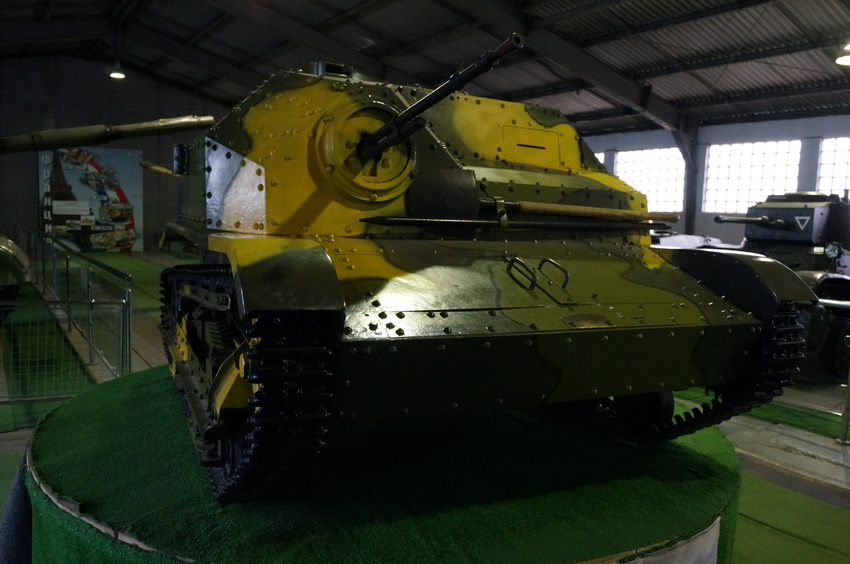 Павильон: Бронированные машины Венгрии, Италии, Китая, Польши, Чехословакии, Франции и Японии
