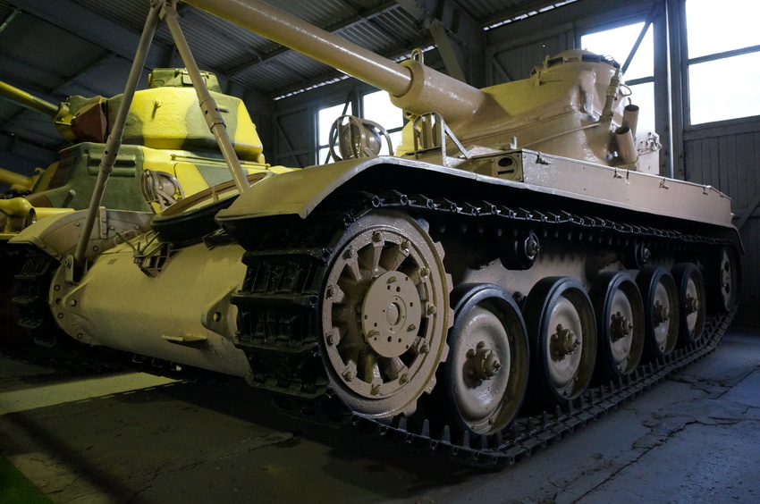 Павильон: Бронированные машины Венгрии, Италии, Китая, Польши, Чехословакии, Франции и Японии