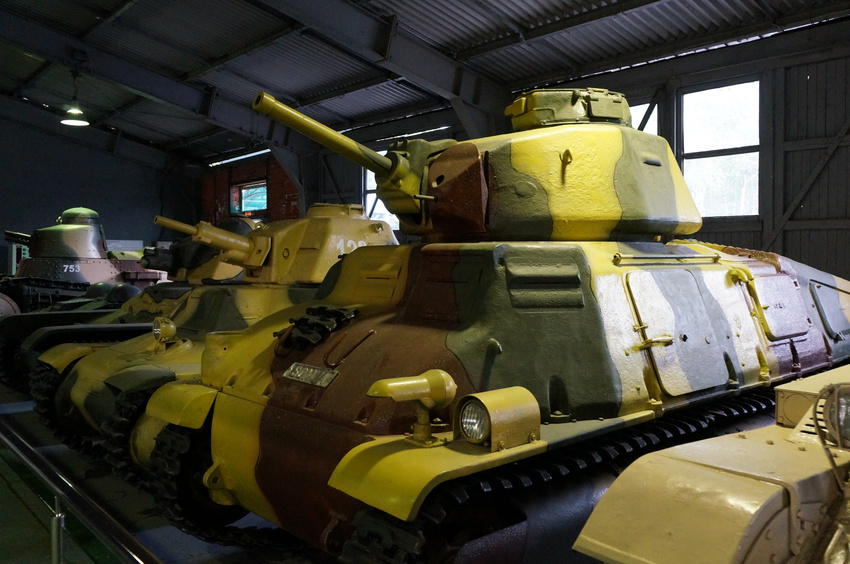 Павильон: Бронированные машины Венгрии, Италии, Китая, Польши, Чехословакии, Франции и Японии