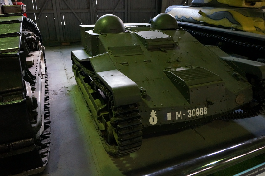 Павильон: Бронированные машины Венгрии, Италии, Китая, Польши, Чехословакии, Франции и Японии