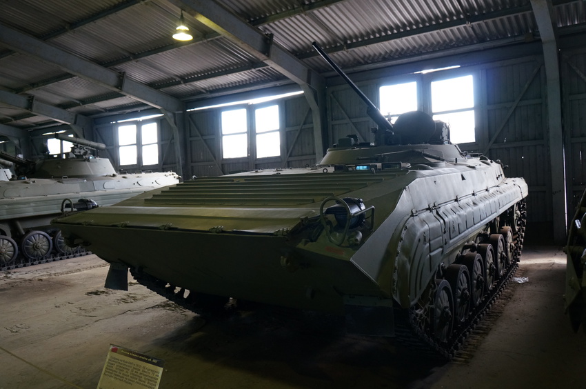 Павильон: Отечественные бронеавтомобили, БТР и БМП