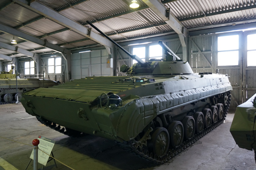 Павильон: Отечественные бронеавтомобили, БТР и БМП