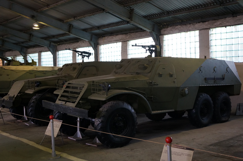 Павильон: Отечественные бронеавтомобили, БТР и БМП