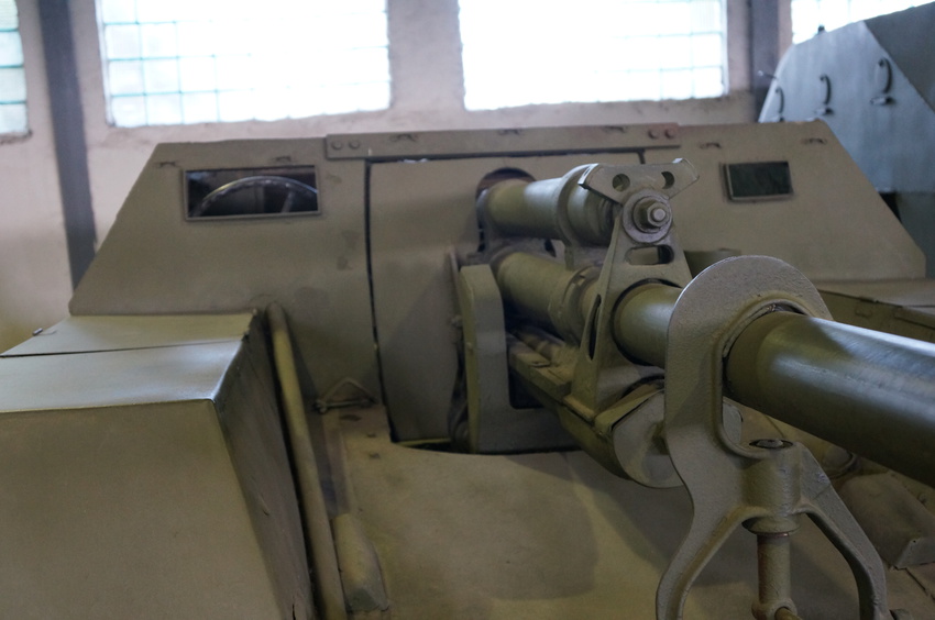 Павильон: Отечественные бронеавтомобили, БТР и БМП