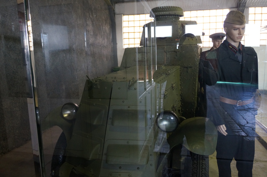Павильон: Отечественные бронеавтомобили, БТР и БМП