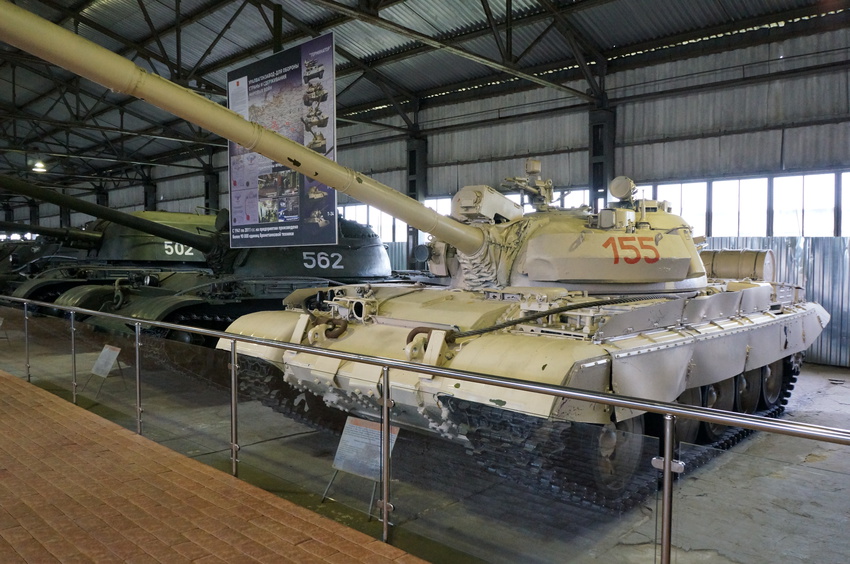 Павильон: Советские средние танки и САУ