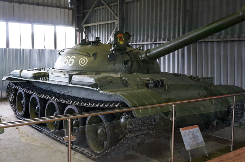 Павильон: Советские средние танки и САУ