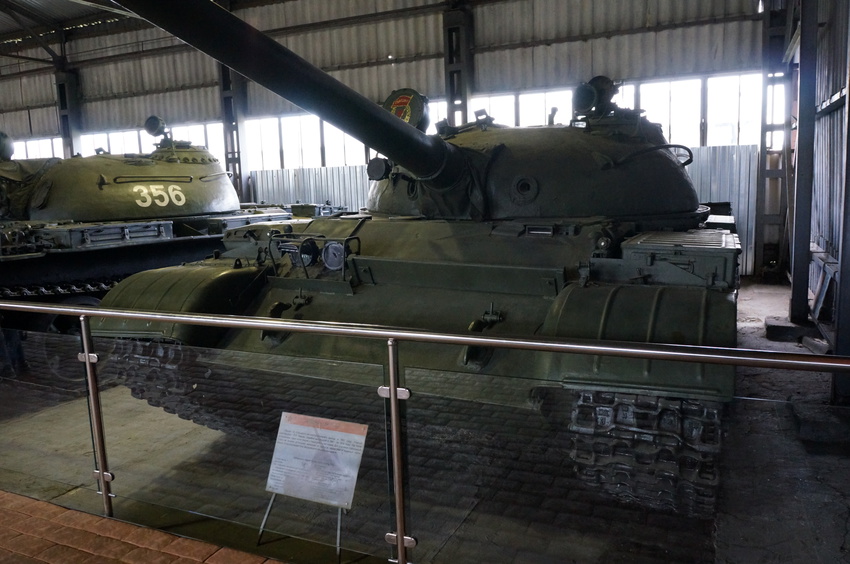 Павильон: Советские средние танки и САУ