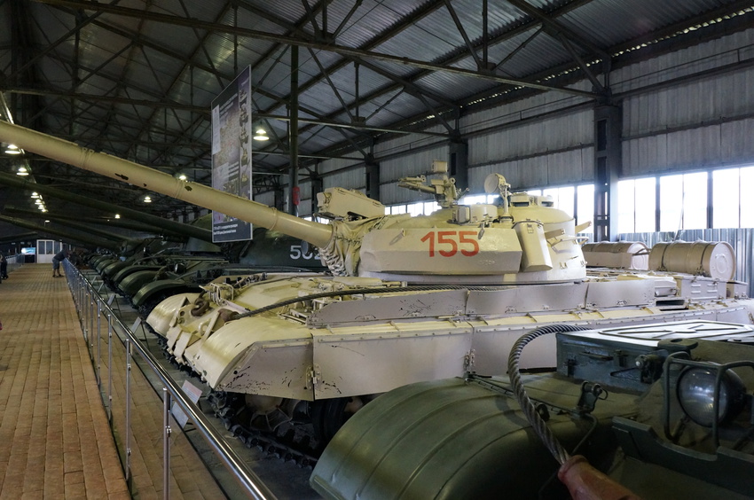 Павильон: Советские средние танки и САУ