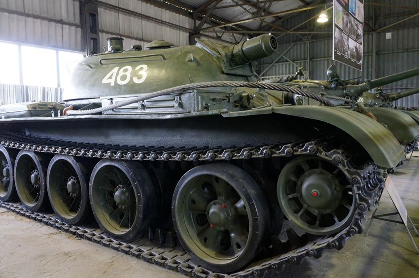 Павильон: Советские средние танки и САУ