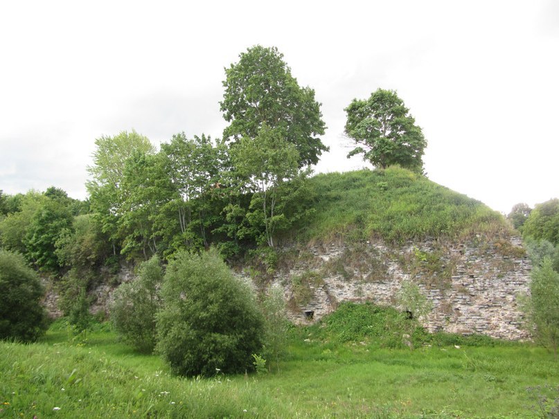 Нарва, стены бастиона Глория