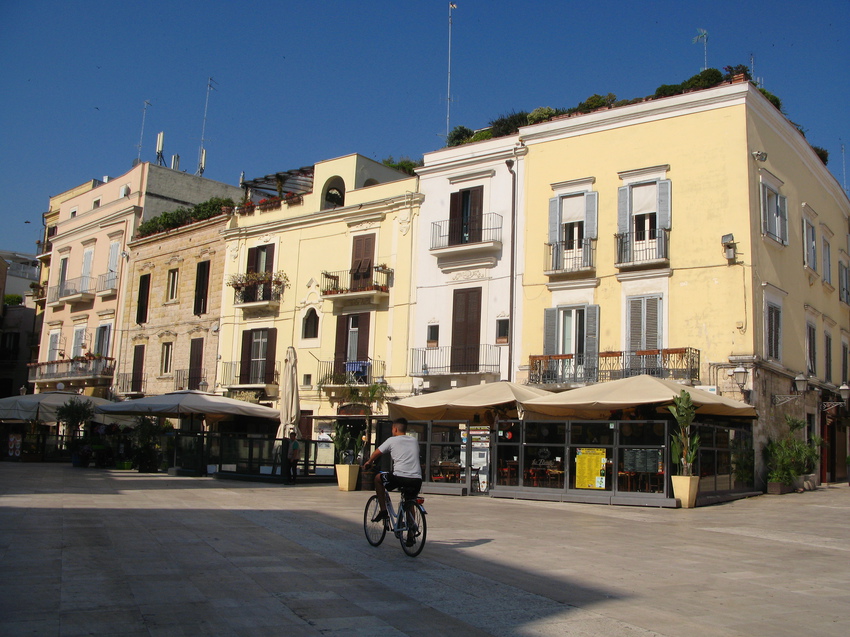 Bari 2015
