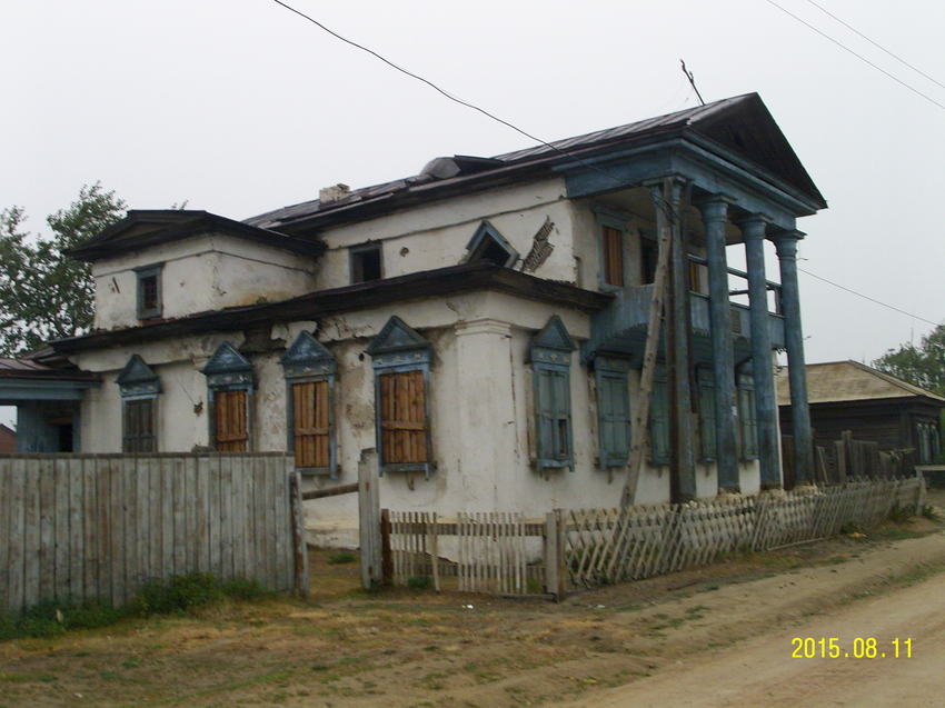 Здание уездного банка на Красноармейской улице