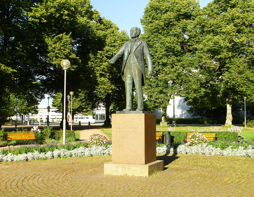 Памятник Сундблому