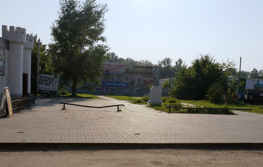 Памятник Ленину на Заводской улице