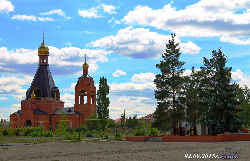 Строительство церкви.