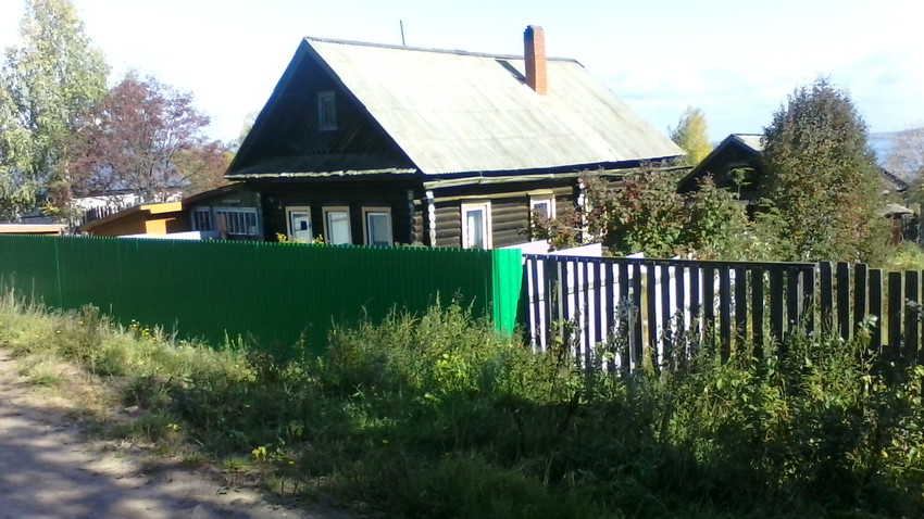 На улицах посёлка Новоильинск.Сентябрь 2015.