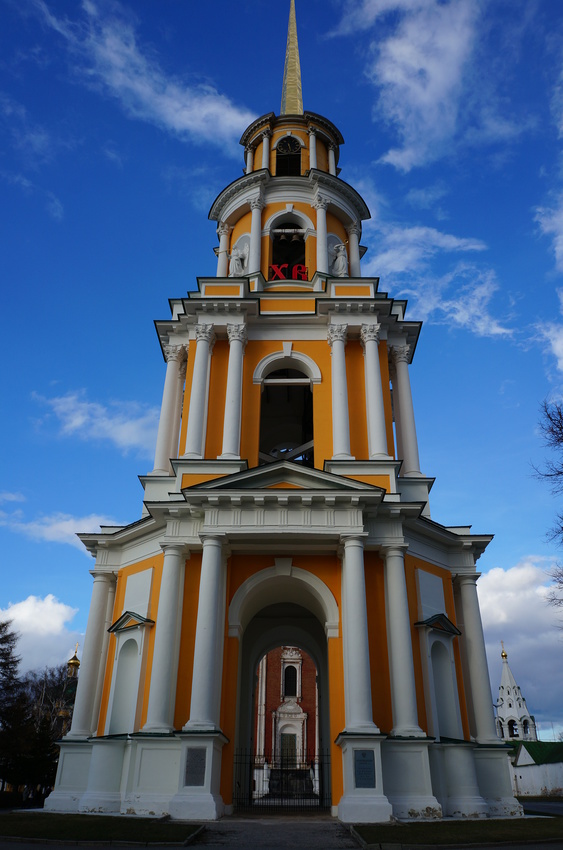 Колокольня рязанского кремля фото