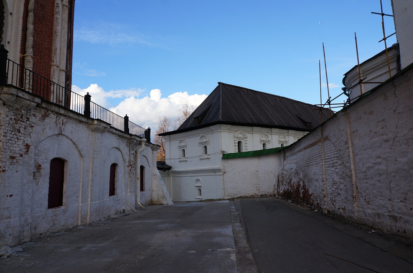 Консисторский корпус