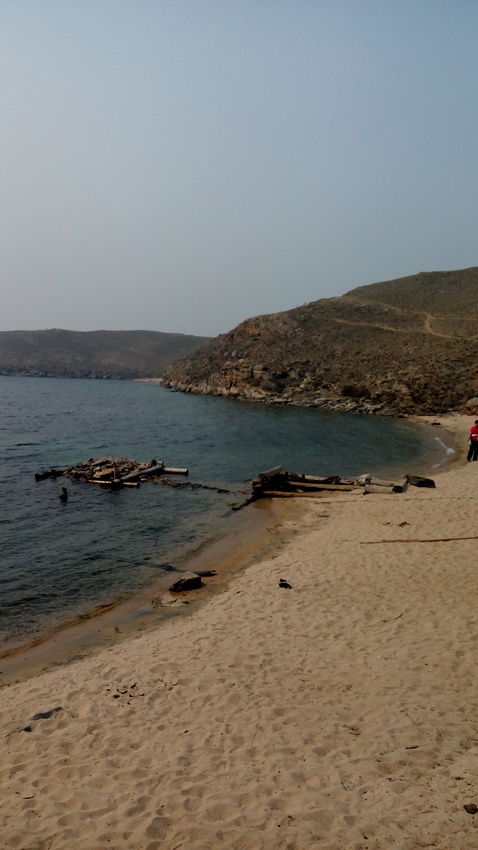 Пляж у паромной переправы на Ольхоне