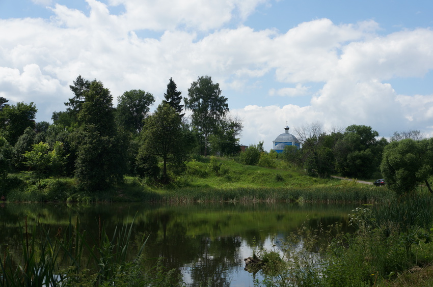 Пруд, Казанская церковь