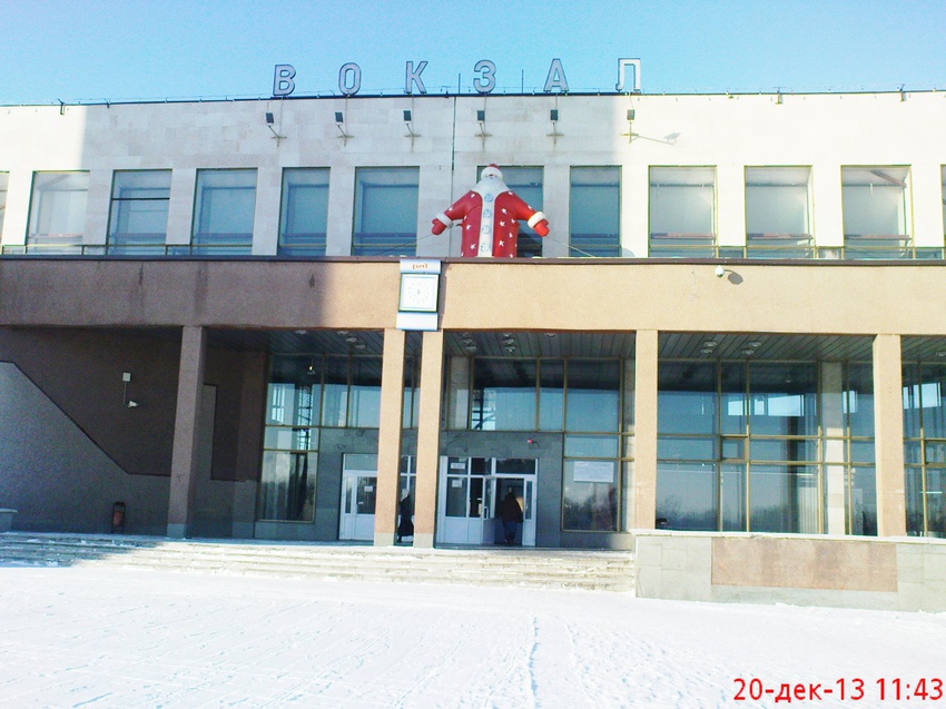 КГЭС-здание вокзала зимой