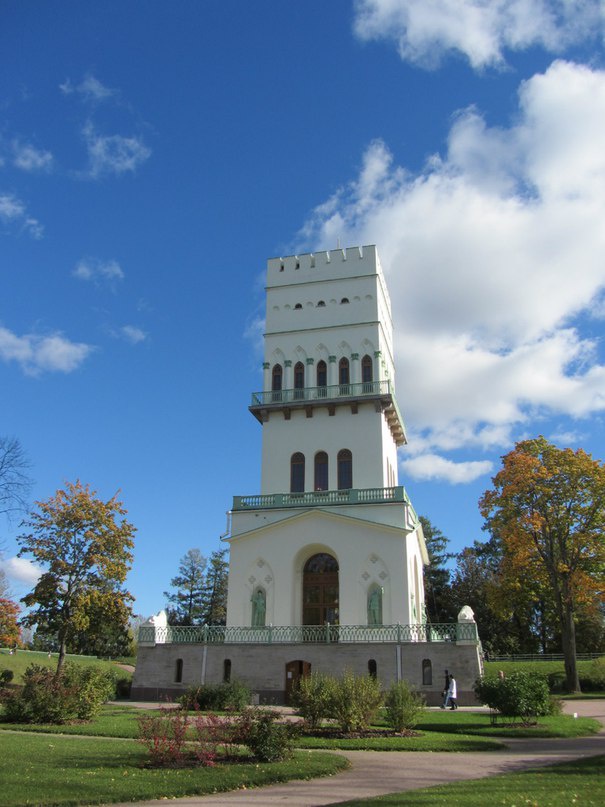 Александровский парк. Белая Башня