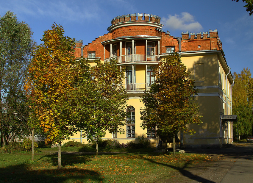 Дом творчества молодежи