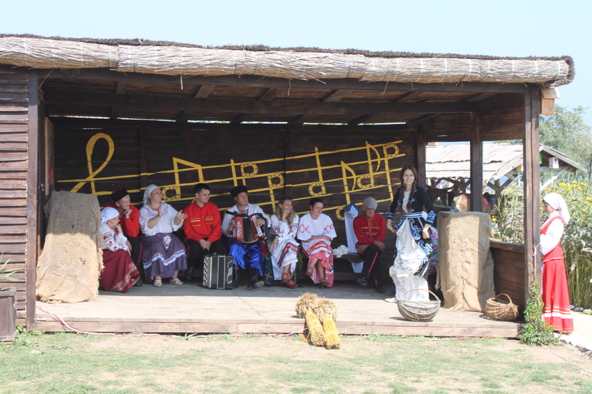 Тамань. Этнографическая станица Атамань.